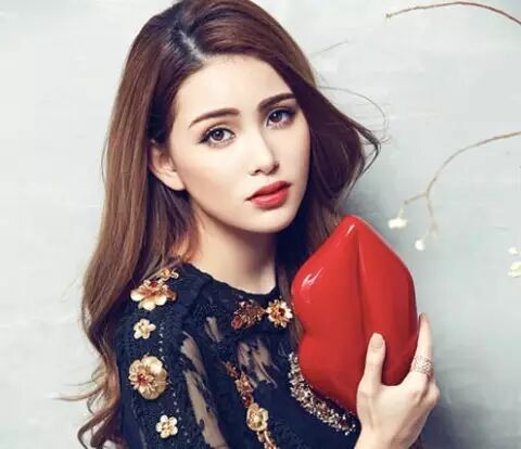 40岁赵薇范冰冰打脸破不和传闻,开扒娱乐圈那些人到中年...