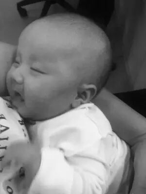 甜蜜的负担~宁波女子二胎生下四胞胎,家里共有可爱5千金-怀孕期