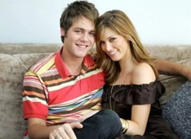 晚来一步:Almost Here-Brian Mcfadden/Delta Goodrem