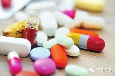 涨姿势吃消炎药又喝酒，差点要了命！年底聚餐，吃了这几种药千万别喝酒