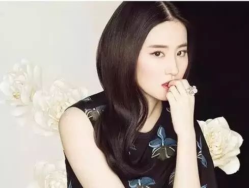 刘亦菲登韩国杂志封面变成泡菜味儿?