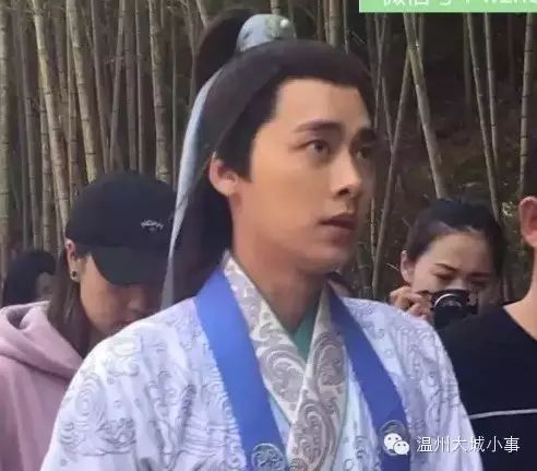 男神李易峰带女神杨紫来温州啦!(附大量组团)