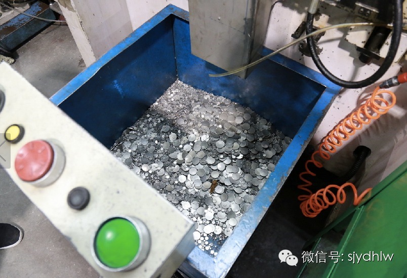 富士康首次公开曝光：契约带你探秘小米4生产线,互联网的一些事