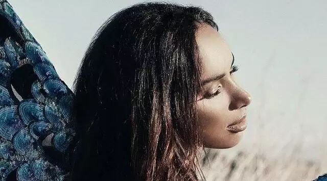 选秀歌手Leona Lewis何以迷失?