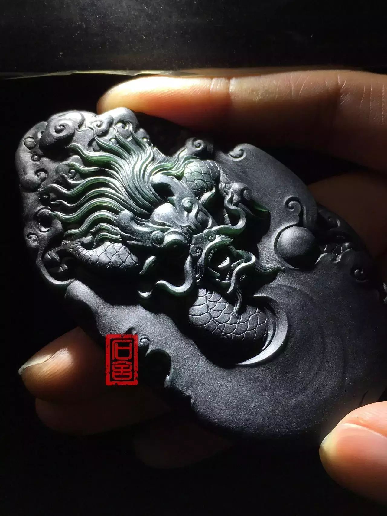 【选择玉雕师 】佳佳翡翠合作玉雕工作室,著名玉雕大师保驾护航