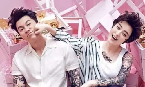 李晨骂哭范冰冰!这是新的秀恩爱模式?