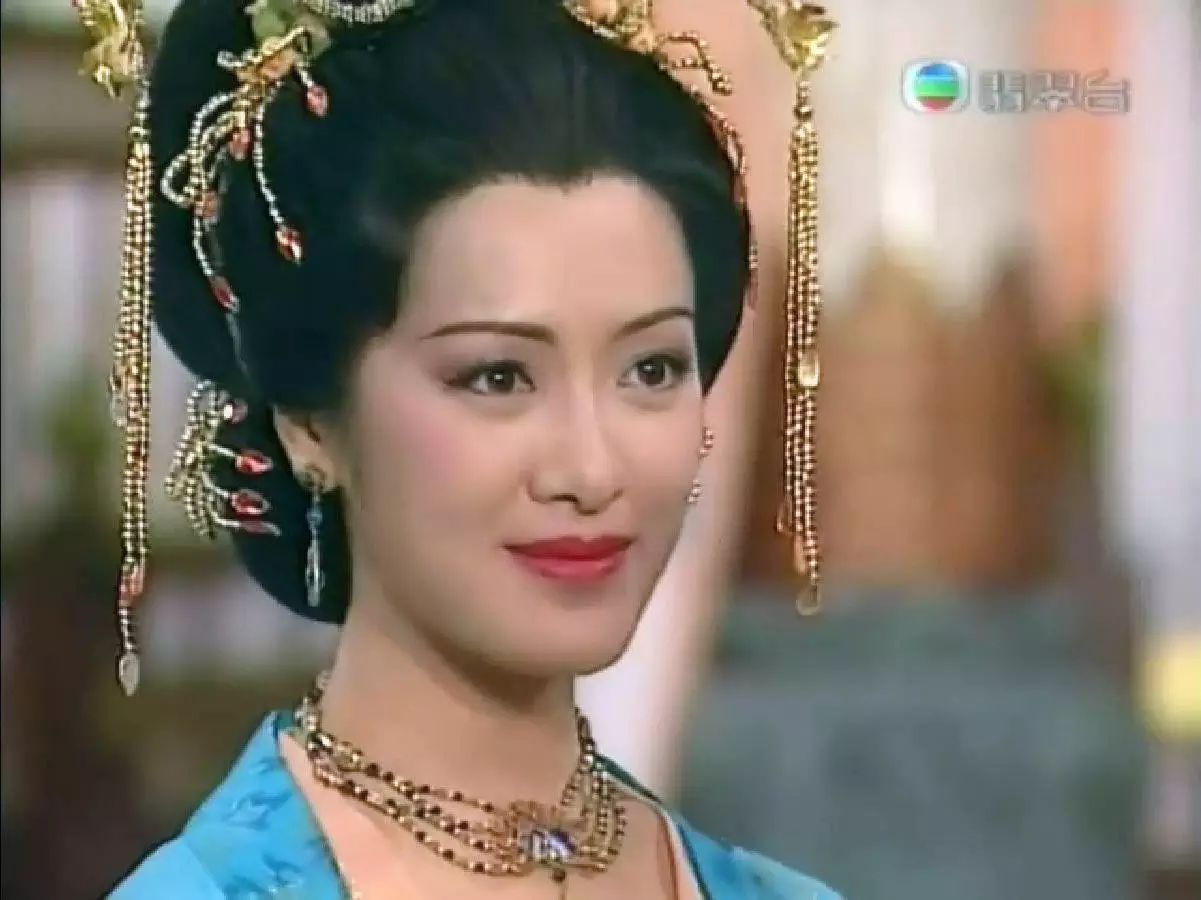 2000年,向海岚的这版杨贵妃似乎总在"黑榜"上.