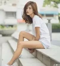 鹿晗  变成女儿身后,依然这么可爱啊...