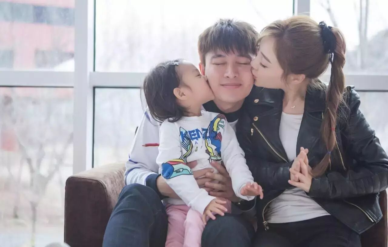 【今日头条】今天,是一个叫贾乃亮臭小子的32岁生日!