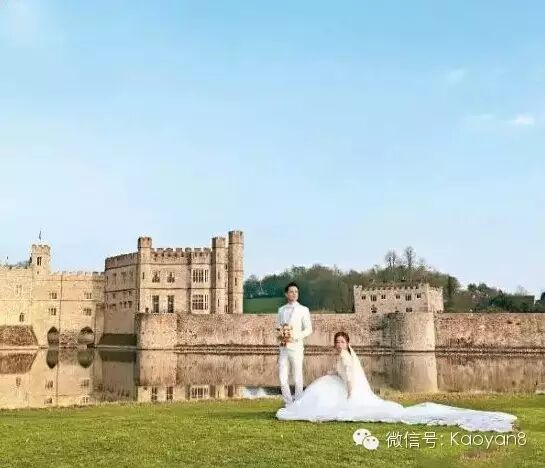 杨怡罗仲谦今次唔搞车震了!喺英国偷偷地...