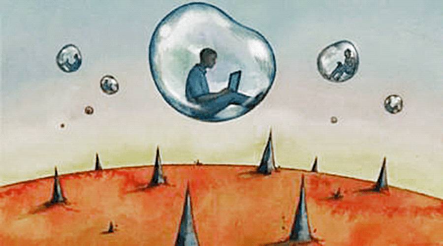 为何品一会倒，而梁荣华不跑？