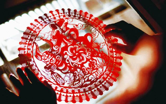 我们爱它五千多年，还深深地爱着