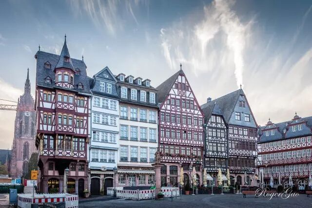 德国的时间现在是多少时间_德国什么时候分开的_德国时间现在是几点几分