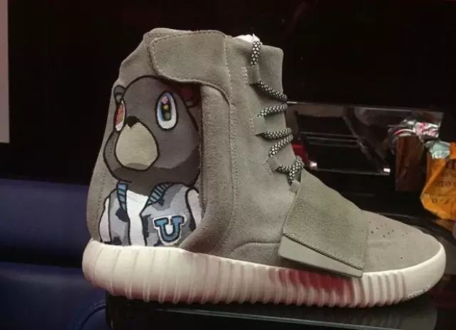 Chris Brown打造定制adidas Yeezy