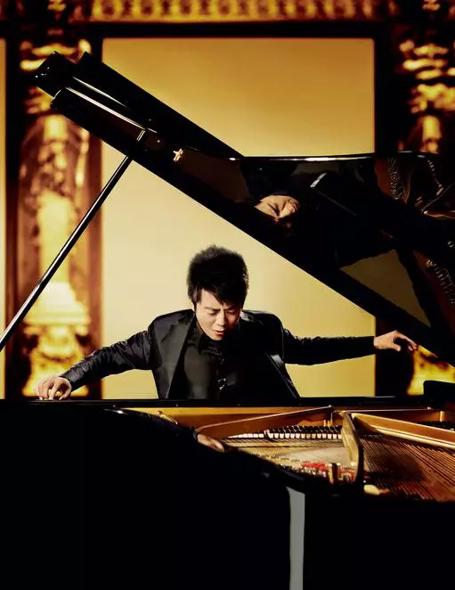 【旧文新赏】两位截然不同的艺术家：傅聪与郎朗