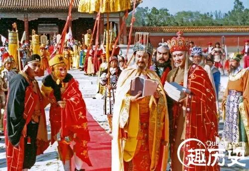 #每天一味中草药# <wbr>43：西红花，藏红花是错误的叫法，唐代还称它为郁金香