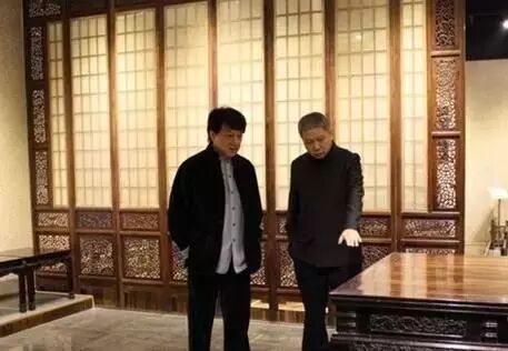成龙谈收藏  随性买随缘收