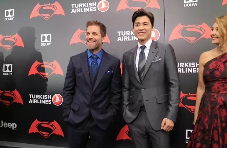 李易峰亲临北美首映,影评炸开了锅