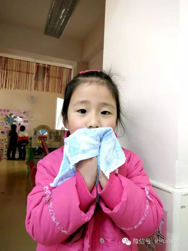 在幼儿园│孩子一天在园用几条小毛巾，你知道吗