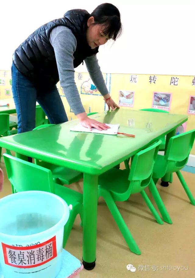 在幼儿园│孩子一天在园用几条小毛巾，你知道吗
