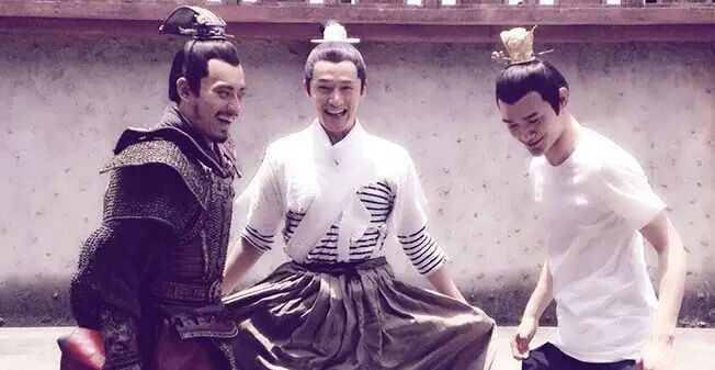 胡歌:以前靠脸,现在得靠实力