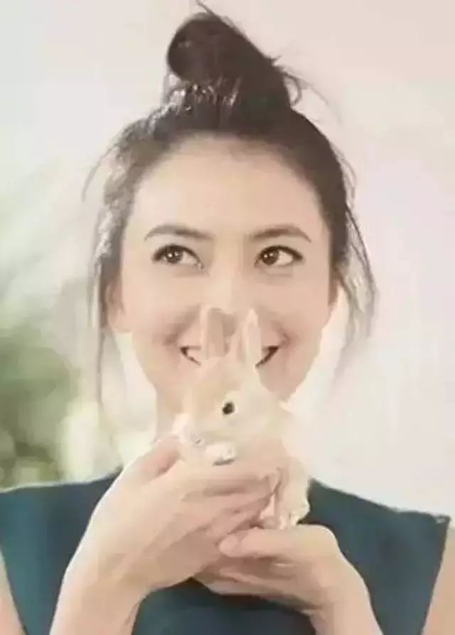 高圆圆赵丽颖都爱的丸子头 分步骤教你 保证一看就会