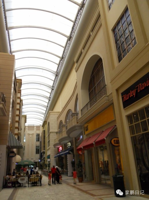看迪拜购物中心如何打造场所感