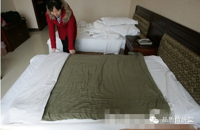一个人该如何套被子呢？教你一种快速套被子的方法（图解）