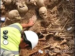 ˹����ΪʲôҪ��ɱ30��Զ���й��ˣ�