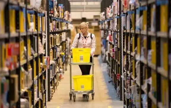 仓储照明—它们是马云和刘强东背后的灯