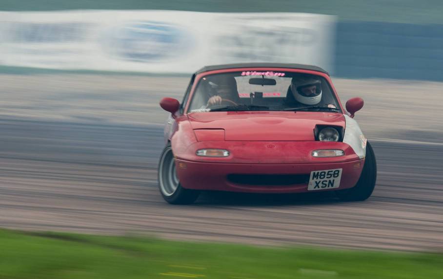 马自达mx-5 miata