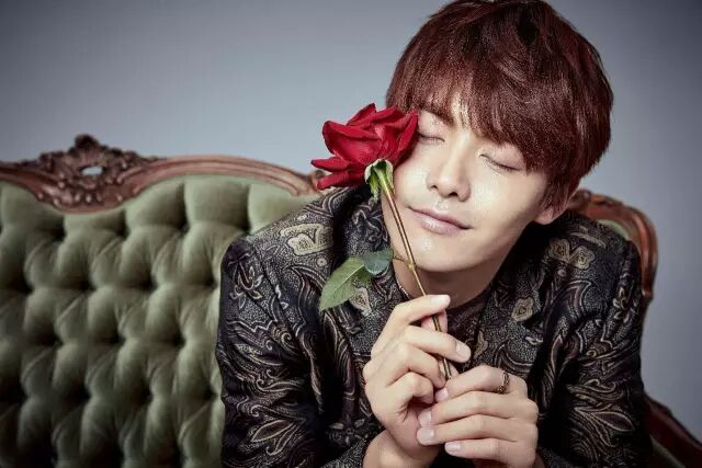 【STUDIO55 <wbr>出品】华远作品 <wbr>|《新娘Brides》七月刊首度男神封面——高颜值暖男马天宇