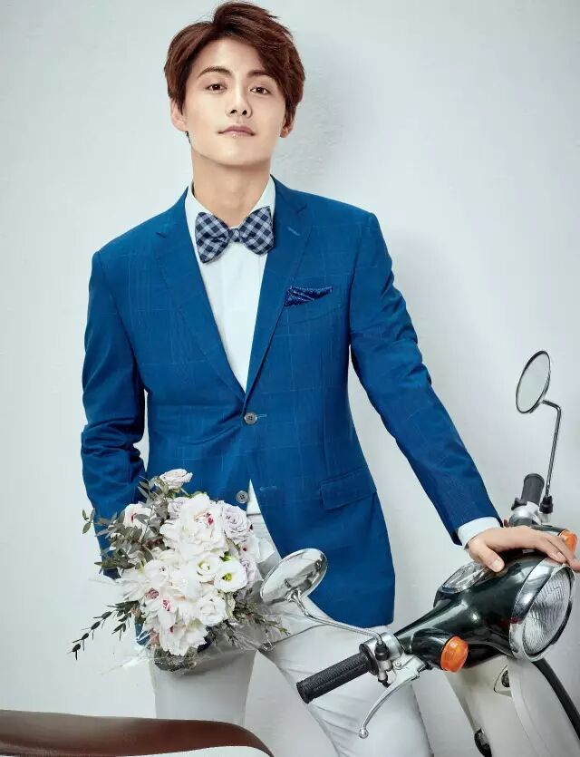 【STUDIO55 <wbr>出品】华远作品 <wbr>|《新娘Brides》七月刊首度男神封面——高颜值暖男马天宇