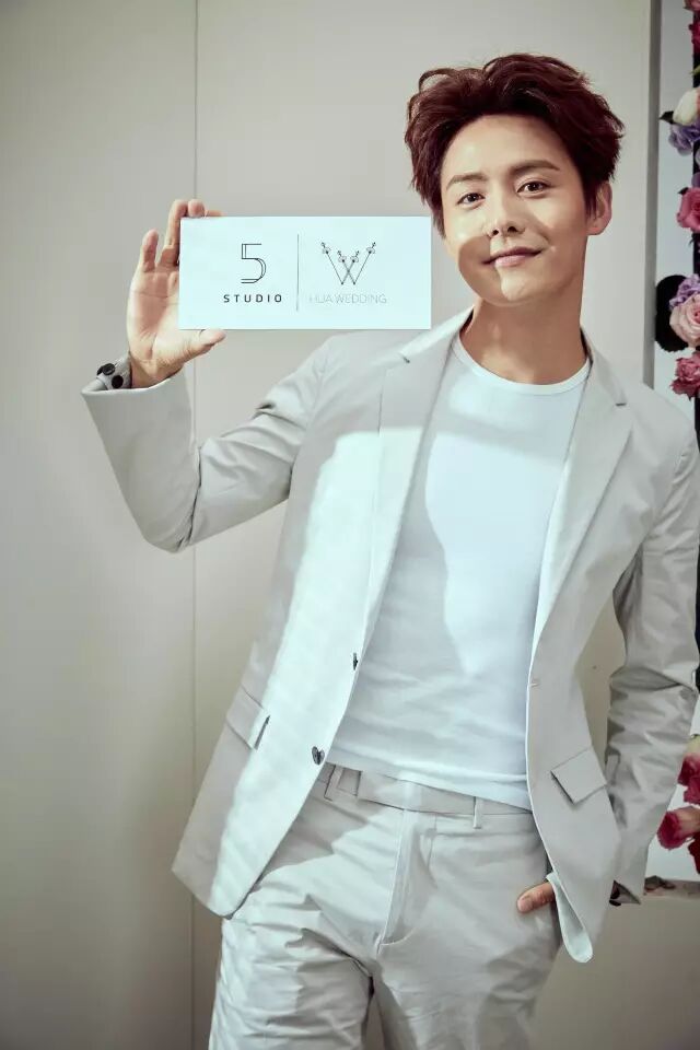 【STUDIO55 <wbr>出品】华远作品 <wbr>|《新娘Brides》七月刊首度男神封面——高颜值暖男马天宇