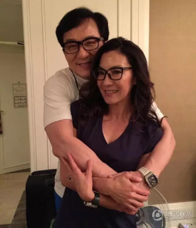 大哥成龙追、法拉利总裁娶,出身豪门她却偏选择当女侠!