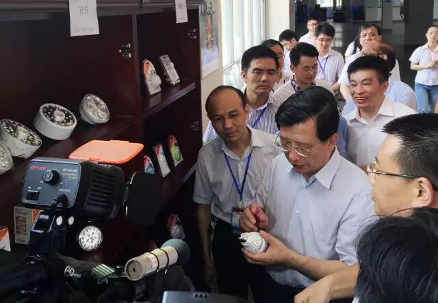 大获赞赏｜江西省委书记强卫一行考察江西康铭盛