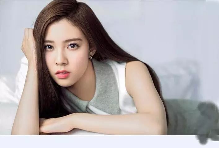 黄晓明第一个女人:既不是baby也不是李菲儿,居然是她!