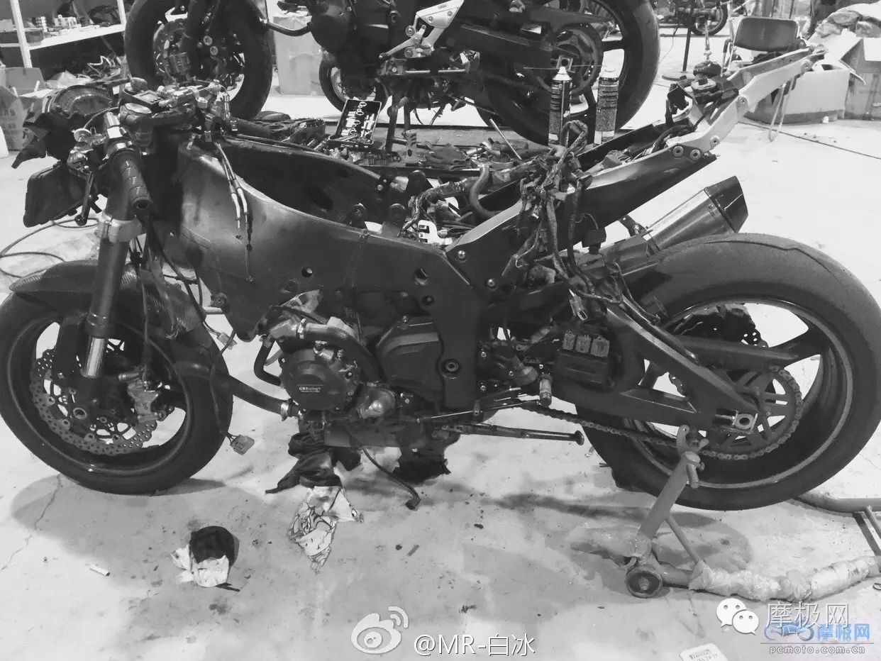 白冰:12年ZX-10R 上海天马赛道爆缸