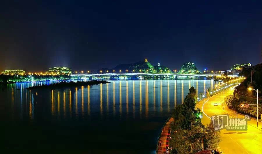 新柳州“艳照门”，震惊全时间！要亮瞎你的狗眼啦！！