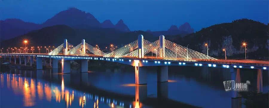 新柳州“艳照门”，震惊全时间！要亮瞎你的狗眼啦！！