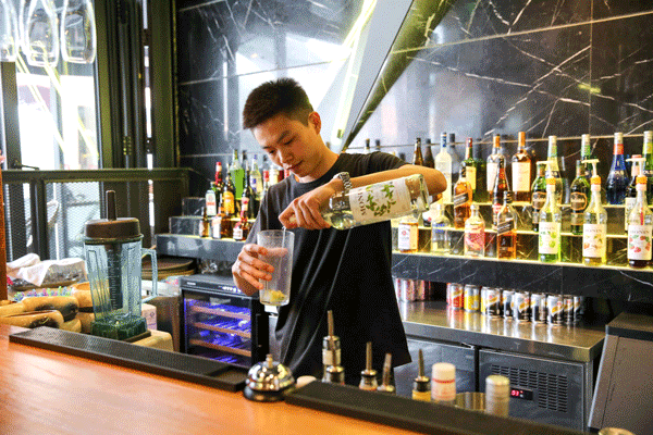 这是一家喝杯饮料都会怀孕的店,不是老司机根本搞不清哪些是套路?!-怀孕期