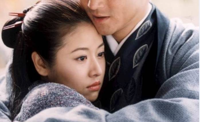 林心如范冰冰王菲的黑历史:谁还没个不羁的青春!