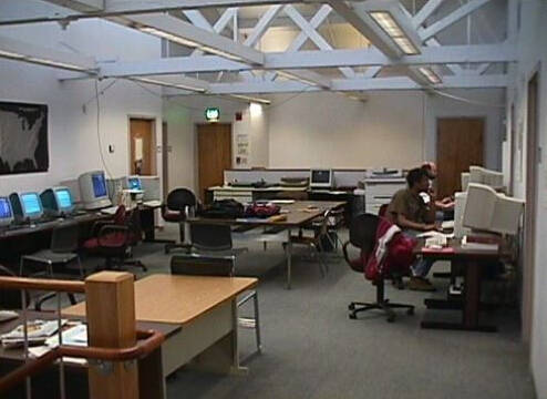 辦公室裝修效果圖_自助餐廳裝修效果工業(yè)風(fēng)圖_90平米2室1廳1衛1廚裝修效果