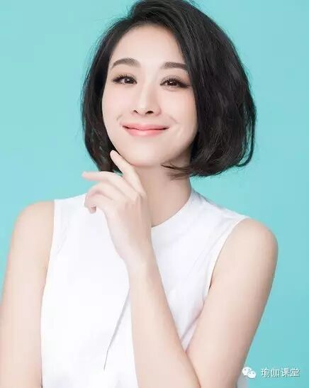 她是赵薇死忠粉,和霍建华吴奇隆合作没火,却被陈浩民捧...