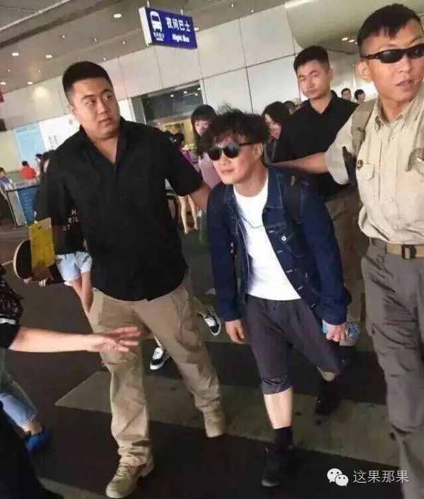 陈奕迅身高一米三 陈奕迅被黑戳中笑点