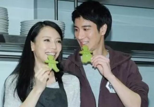 王力宏爱妻己怀二胎 三年抱俩好吗?