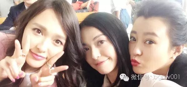姚晨遭男友抛弃 唐嫣酒吧卖唱 郝蕾婚姻危机 这是什么情况?