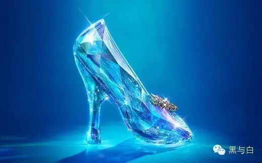 后妈章子怡与亲妈葛荟婕的情商大pk:小苹果真的被“利用...