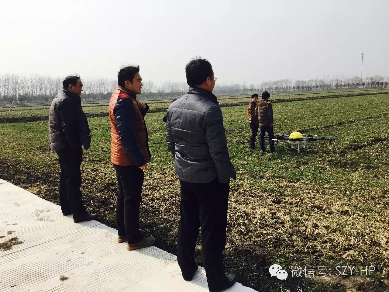 智慧農(nóng)業(yè)、科技農(nóng)業(yè)需要“神器” 植保無人機