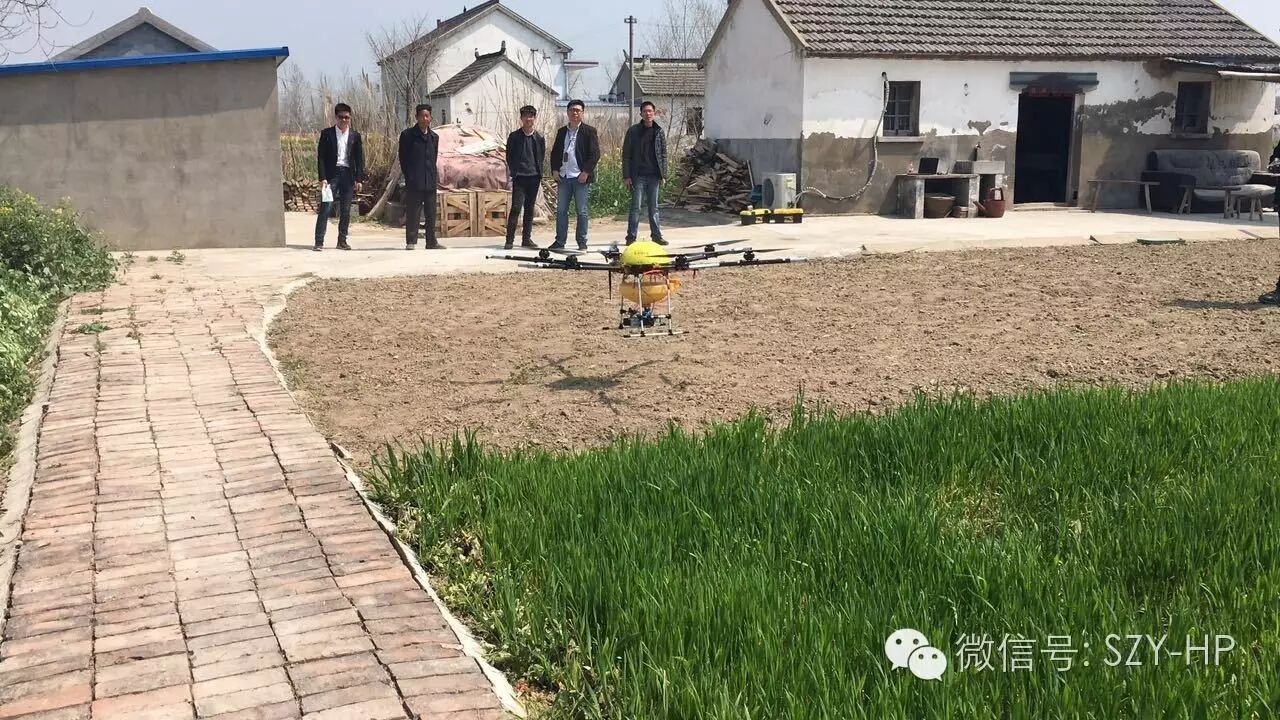 智慧農(nóng)業(yè)、科技農(nóng)業(yè)需要“神器” 植保無人機(jī)